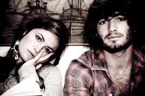 Angus-Julia-Stone